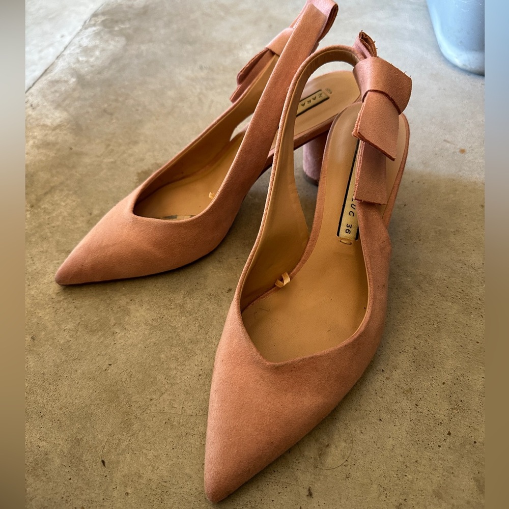 Zara Pink Suede Sandals